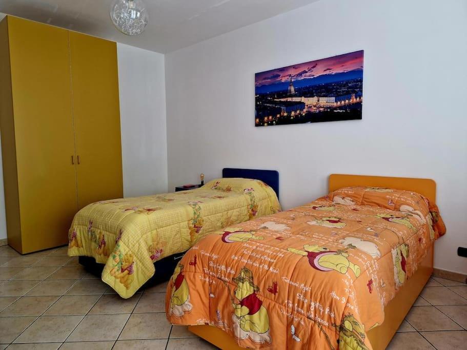 Apartament Officium Su Piazzetta Turyn Zewnętrze zdjęcie